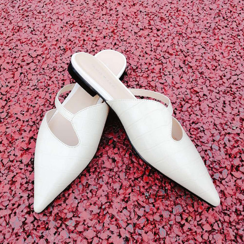 Women's Outer Slippers Adult Fashion Slippers European and American Pointed Flat Bottom Shallow Mouth Plaid Summer Slipper ► Photo 1/4
