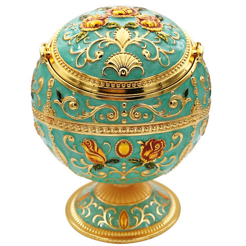 NEW Windproof Ash Tray Vintage Zinc Alloy Flower Pattern Globe Cigarette Ashtray Lid Tabletop Portable Home Decor Ashtrays ► Photo 1/6