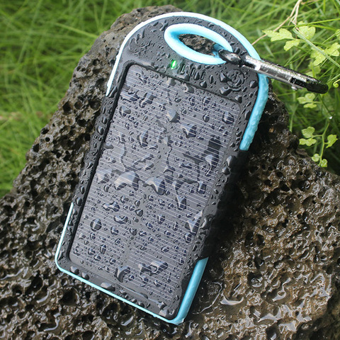Outdoor Camping Waterproof 5000mah Portable Solar Battery Phone Charger ► Photo 1/4