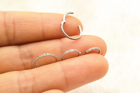 10pcs/lot Free Shipping 316L Surgical Steel  Seamless Hinged Segment Ring Clicker Ear Cartilage Nose  Hoop Septum Shine CZ New ► Photo 1/6
