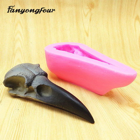 Crow Skull Silicone Mold Resin Gypsum Baking Mold Chocolate Candle Mold ► Photo 1/6