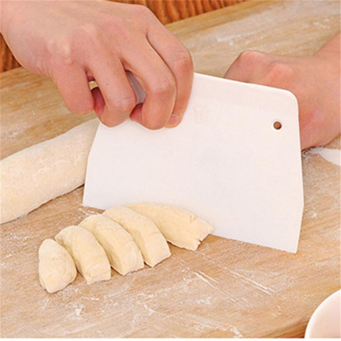 Plastic Pastry Cutter Pizza Dough Scraper Cake Spatulas Tools Fondant Sugarcraft White Trapezoid Bread Baker PP Butter Knife ► Photo 1/6