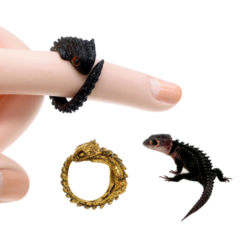 Fashion Tribolonotus Gracilis Ring Animal Sculptural Jewelry Lizard Ring Retro Personality Metal Jewelry Cosplay Props ► Photo 1/6