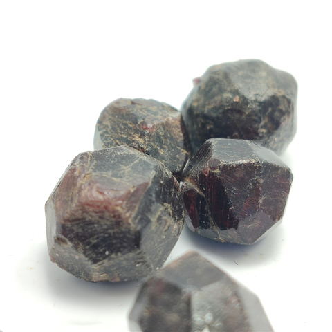 Natural Crystal Red Garnet Rough Raw Stone Gem Mineral Stone Rock Gravel Specimen Healing Reiki Specimen Healing ► Photo 1/6