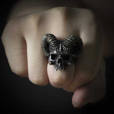 Onlysda Unique Silver Color 316L Stainless Steel Evil Skull Ring Mens Punk Rock  Biker Jewelry Dropshipping OSR289 ► Photo 1/4