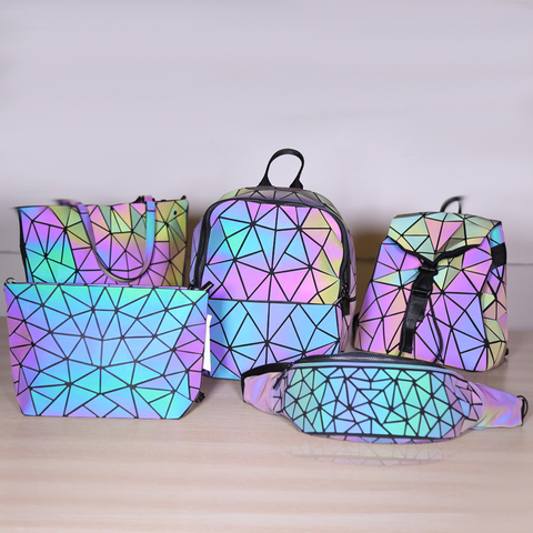 2022 women backpack Cool purse geometric luminous bag bolsos juveniles For Girls Female Laser Diamond Student's School Bagpack ► Photo 1/6