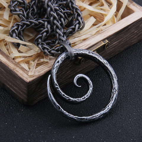 Iron Color Celtic Knot Pendant necklace with stainless steel Necklace add wooden box as christmas ► Photo 1/6