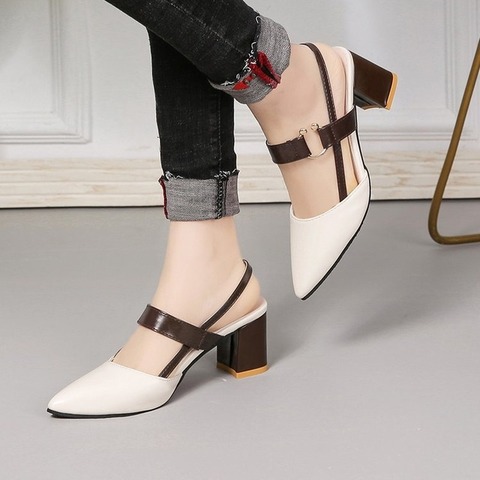 2022  Sandals Women's Summer New Pointy Chunky Sandals Large Size Women's Fashion Woman Shoes ► Photo 1/6
