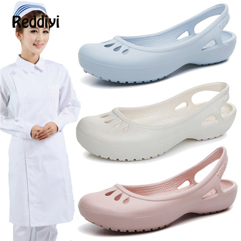 Hospital Scrub Slippers Breathable Lightweight Skidproof Summer Female Flat Sandals Nurse Shoes Medical Shoes EVA Clogs ► Photo 1/6