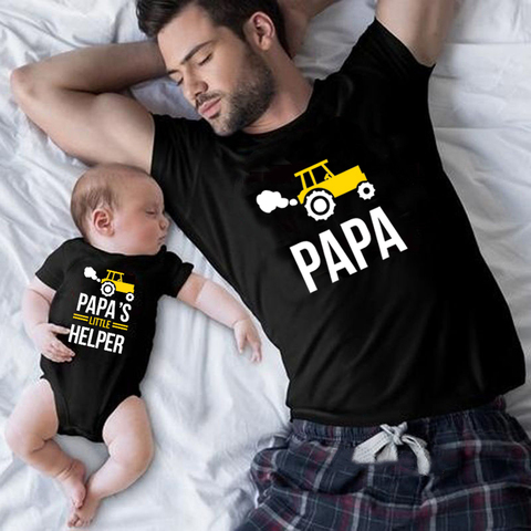 1pc Family Matching Clothes Papa and Papa's Little Helper Father and Son Summer Tops Dad and Boys Short Sleeve Matching Clothing ► Photo 1/6