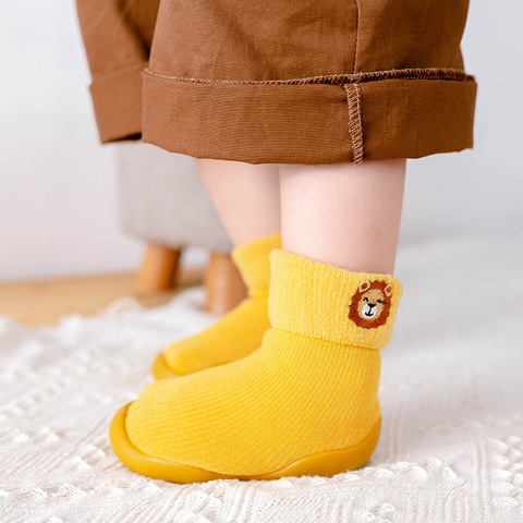 2022 winter new products children's sock shoes , lamb wool snow socks shoes baby embroidery socks toddler first walkers ► Photo 1/6