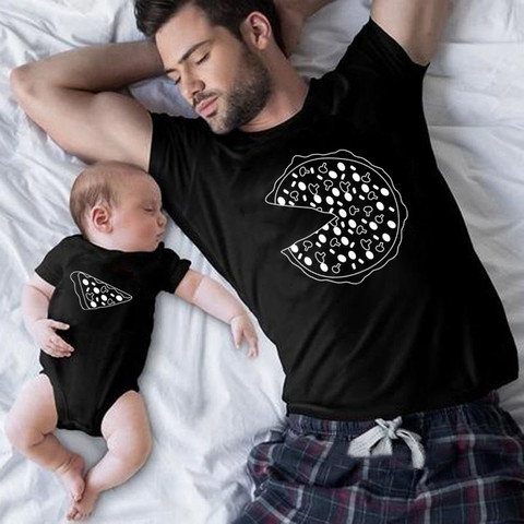 2022 New Arrival Papa Mama Baby Pizza Funny Family Look T Shirt for Mommy and Me Matching Outfits Father Son Balck Match Clothes ► Photo 1/6