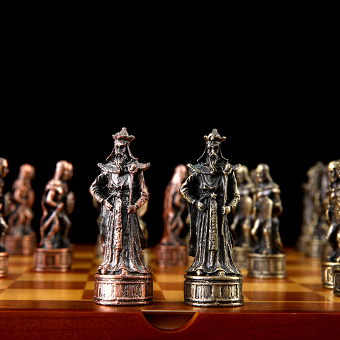 Chess Set Free Shipping High Quality  Tin Zinc Alloy Metal  Knight Characters Chess Sets  32 Chess Pieces Chess Set Luxury ► Photo 1/6