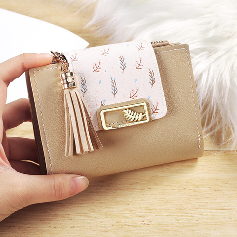 2022 New Women Wallets PU Fashion Clutch Bag Tassel Pendant Short Women Wallet Solid Color Leaf Purse ► Photo 1/6