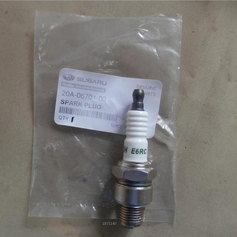 EX17 GENUINE SPARK PLUG TORCH E6RC FOR ROBIN SUBARU EX13 EX21 EX27 EX40 EH17 EH36 &MORE 4HP 6HP 7HP 9HP 14HP MOTOR FREE SHIPPING ► Photo 1/6