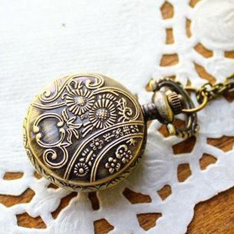 Women Men Pocket Watch Vintage Retro Small Size Owl Caving Pattern Long Necklace Clock SP99 ► Photo 1/6