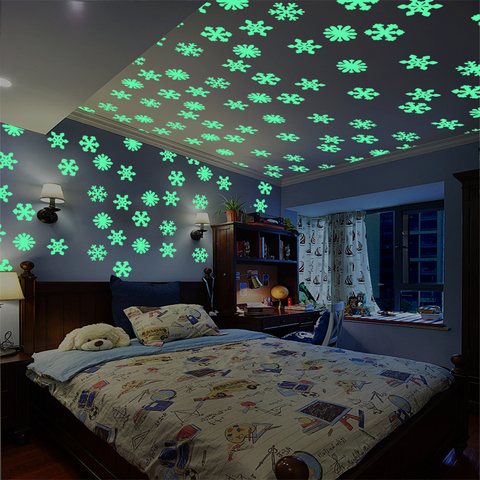 50pcs Luminous Snowflakes Wall Sticker Winter Frozen Party DIY Ornaments Christmas Decorations for Home Navidad Fake Snow Decor ► Photo 1/6