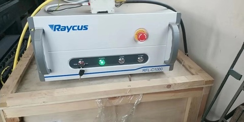Raycus fiber source for laser equipment 300w RFL C300 500w RFL C500 750w RFL C750 1000w RFL C1000 1500w fiber laser generator ► Photo 1/1