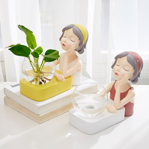 Color Girl Hydroponic Vase Resin Character Model Fun Countertop Small Decoration Modern Home Decoration Household Vase Gifts ► Photo 1/6