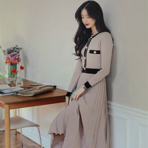 Fashion women's dress 2022 autumn and winter new sweet simple gentle wind contrast color knitted dress ► Photo 1/5