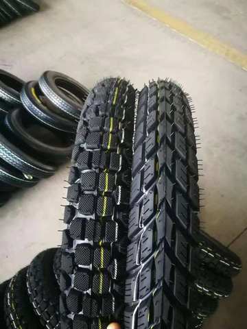 Motocross Tire Casing Front Tire 2.50 250 2.75 275 300 3.00 3.50 350 3.25 325-18-17 ► Photo 1/3