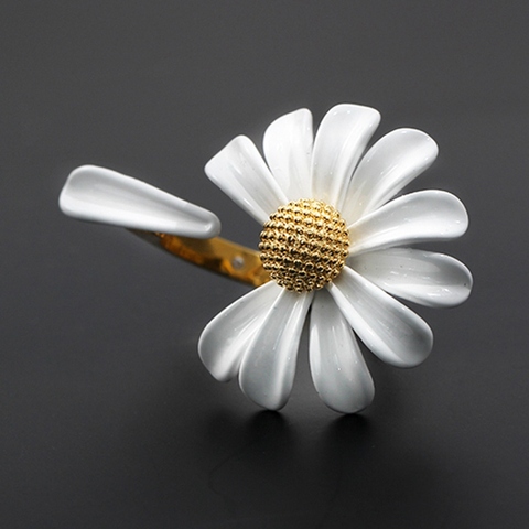 Spring White Enamel Daisy Flower Vintage Rings Elegant Simple Temperament Opening Daisy Rings For Women Jewelry Party Gifts ► Photo 1/6