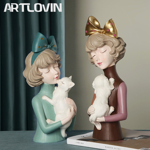 Latest Bow Hairpin Girl Figure Statues Woman Holds Kitten & Dog Sculptures For Home Decor Crafts Living Room Ornaments Fashion ► Photo 1/6