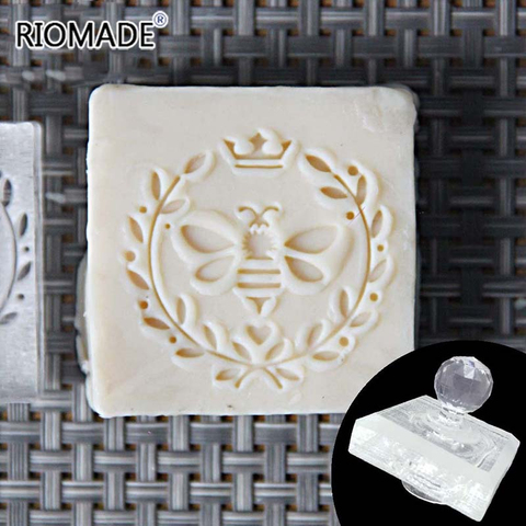 Queen Honey Handmade Soap Stamp Bee Pattern Diy Natural Soap Making Stamp Tool Transparent  Soap Chapter Custom Gift EZ0198MF ► Photo 1/2