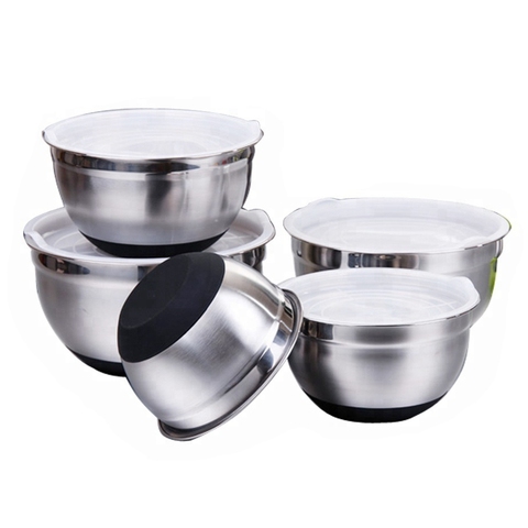Stainless Steel Salad Bowl With Lid Thick Silicone Bottom Non-slip Mixing Bowl DIY Baking Tools Professional Baking Kitchenware ► Photo 1/6