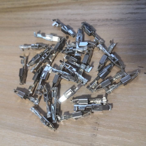 50/100pcs/lot N 906 844 05 2.8MM Female Pins For 1.0mm Wire/N 000 979 133/N 000 979 225 Terminal ► Photo 1/1