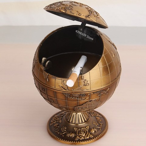European retro home ashtray creative personality trend spherical metal lid multi-functional office ashtray smoking accessories ► Photo 1/6
