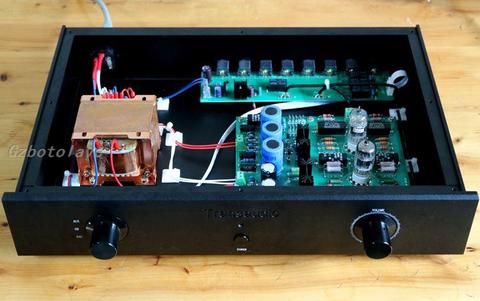 Finished Reference Conrad-Johnson Pv12 circuit 12AU7 tube preamplifier 3 road inputs 1road output amplifier ► Photo 1/4
