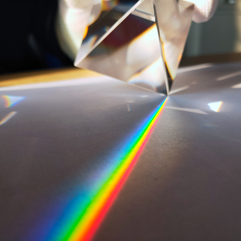 Rainbow Prism Optical Glass Crystal Pyramid 40mm Height Rectangular Pyramid Polyhedral Popularization Science Studying Student ► Photo 1/6