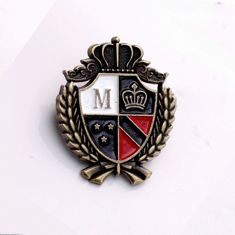 Retro British Personality Badge Brooches Shield Fashion Men Women Suit Collar Lapel Pin Casual Backpack Bag Accessories Jewelry ► Photo 1/6