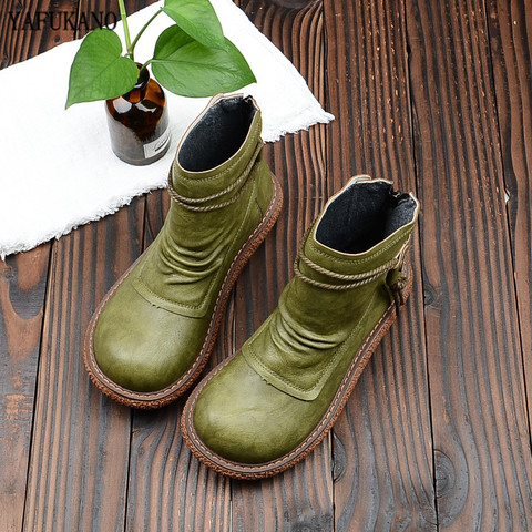 Mori Female Literary Retro Big Head Doll Shoes Japanese Style Thick-Soled Plus Velvet Comfort Martin Boots Casual Ankle Boots ► Photo 1/6