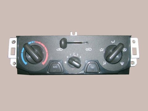 Original A/C SWITCH Air conditioning control panel 8112100-P00 for Great Wall Wingle ► Photo 1/4