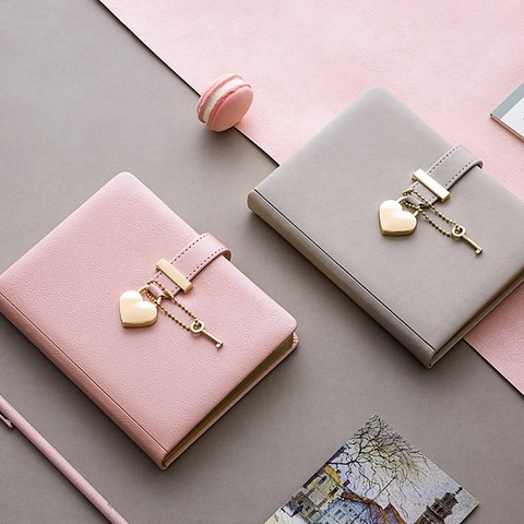 Cute Diary with Heart Lock Key PU Leather Notebook School Supplies Lockable Password Writing Pads Girl Women Gift ► Photo 1/6