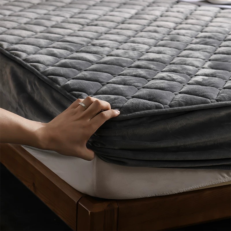 Details about   Mattress Cover Velvet Thicken Quilted Bed Fitted Sheet Case Bed  Protection Pad 