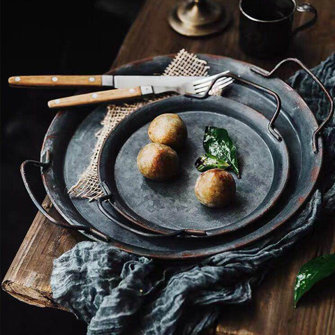 European Retro Metal Plate With Handle Handcrafted Round Wrought Vintage Storage Bread Tray Home Decoration Garden Restaurant ► Photo 1/6