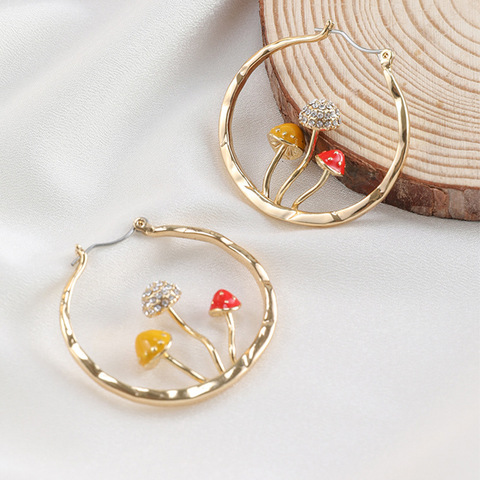 Makersland Unique Earring For Women Cute Three Mushroom Shape Sweet Gold Color Drop Earrings 2022 New Design Trendy Ear Jewelry ► Photo 1/6