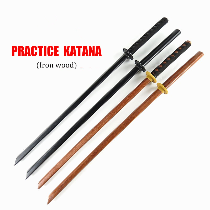 Тренировочная катана. Меч самурая боккэн. Катана меч самурая деревянный. Кендо 2 меча. Тренировочная катана стальная.