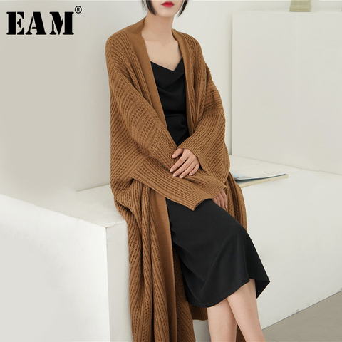 [EAM] Camel Big Size Knitting Cardigan Sweater Loose Fit V-Neck Long Sleeve Women New Fashion Tide Autumn Winter 2022 1Y199 ► Photo 1/6