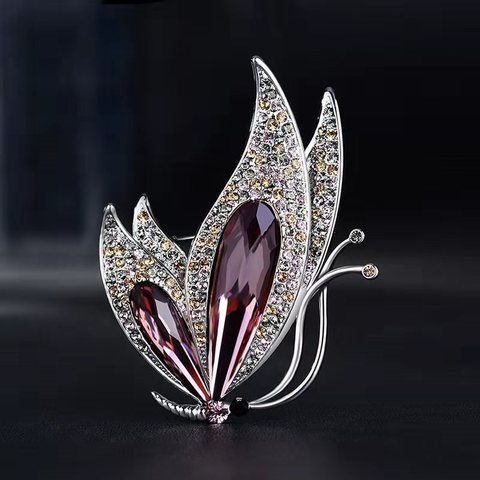 New 2022 Factory Direct Korean-Style Elegant Crystal All-match Brooch Gift Fashion Alloy Accessory Women's Corsage ► Photo 1/3