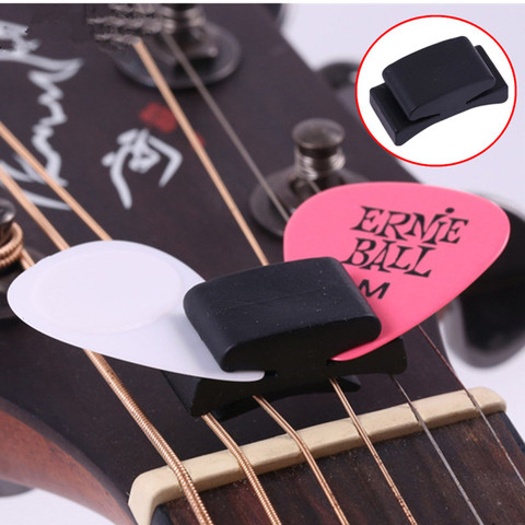 1/2Pcs Black Rubber Pick holder For Guitar Ukulele Fix On Headstock firmly holders For Guitar Bass Cute Guitar Accessories ► Photo 1/6