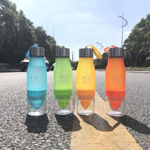 New Xmas Gift 650ml Water Bottle plastic Fruit infusion bottle Infuser Drink Outdoor Sports Juice lemon Portable Kettle ► Photo 1/1