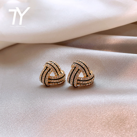 2022 new classic geometric triangle shape Earrings Fashion Korean women's jewelry Sexy women's temperament party Earrings ► Photo 1/6