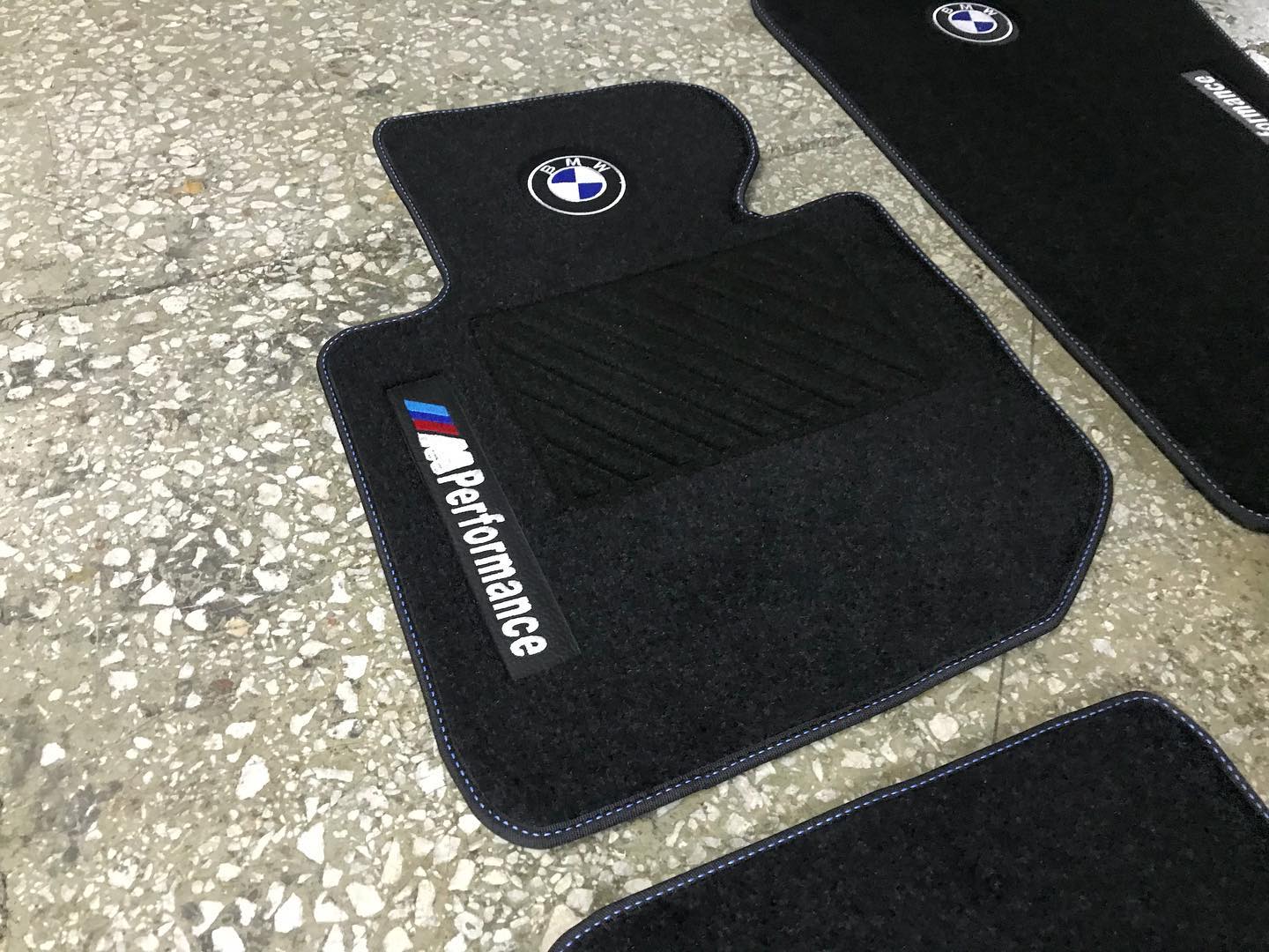 Flash Mat Logo Car Floor Mats For Bmw E30 E34 E36 E39 E46 E60 E90 F10 F30  X1 X3 X4 X5 X6 1/2/3/4/5/6/7 Car Accessorie Styling - Floor Mats -  AliExpress