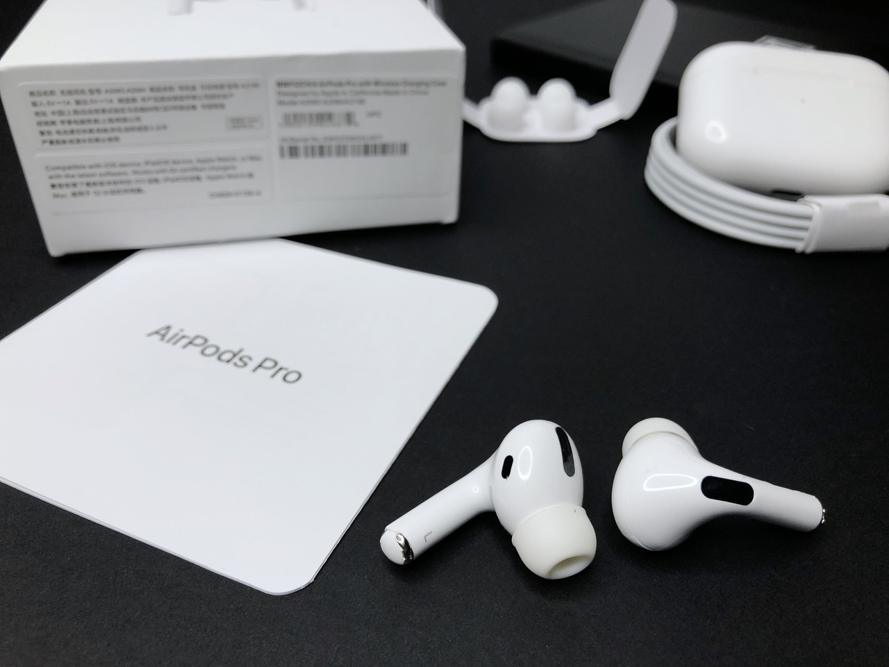 Apple airpods pro 2 коробка. Air pro реплики. Air pods pro 1. Air pods pro 2022. Airpods air pro.