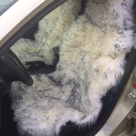 1 pc fur cape in car natural fur on skin black white light gray Universal size on all auto ► Photo 1/5