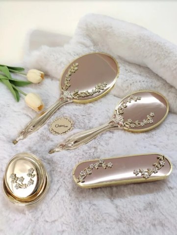 Gold Bow Mirror Comb Set 2 STYLISH DESIGN YOUR GORGEOUS GOLD COMB SET IS A GREAT GIFT TO YOUR LOVED ONES FREE SHİPPİNG ► Photo 1/2